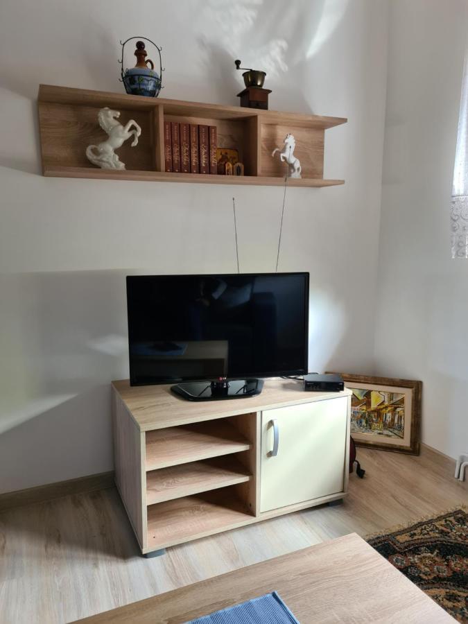 In Pavlovic Appartement Banja Koviljača Buitenkant foto